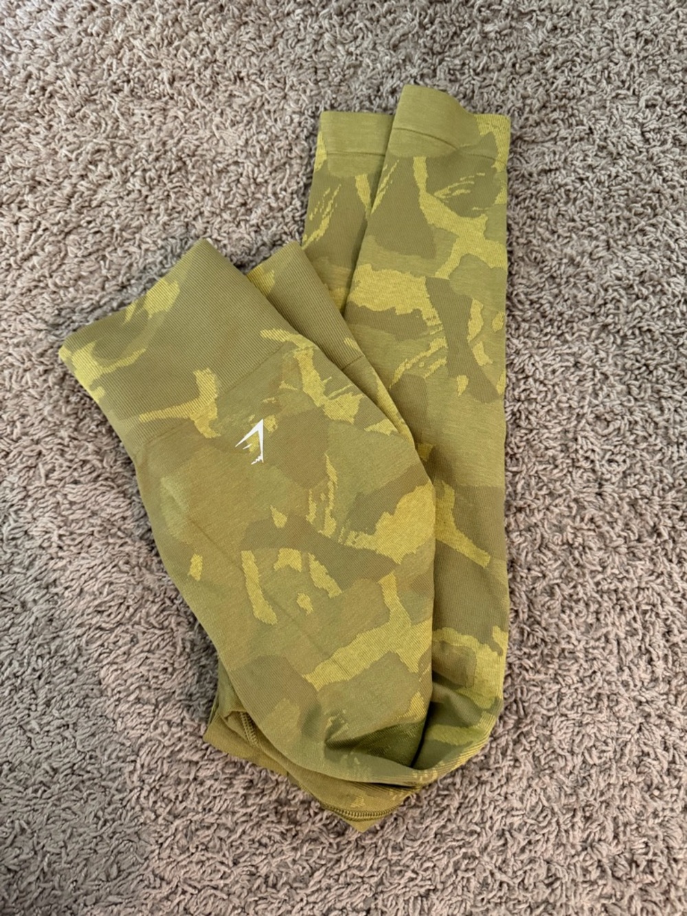 Gymshark Olive Camo Leggings - Olive